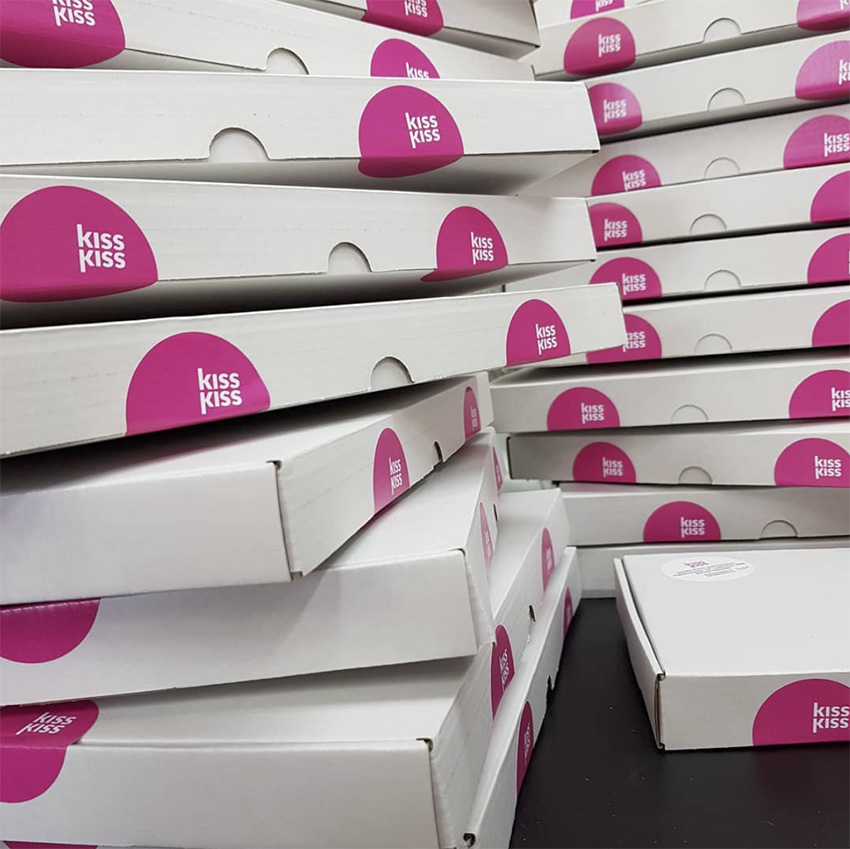 Kisskiss © cs design Oy